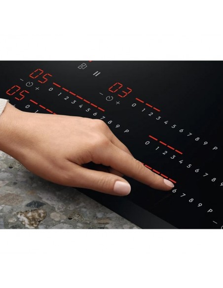 ELECTROLUX 80CM 5 RING BUILT-IN INDUCTION HOB