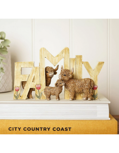 COUNTRY LIVING HIGHLAND COW PLAQUE...