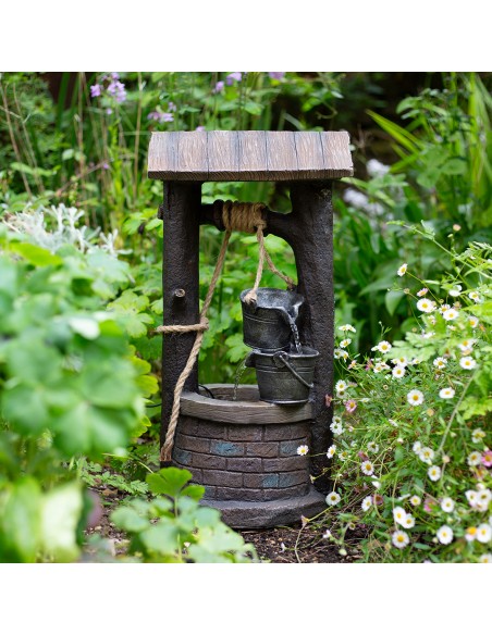 WISHING WELL INCL LEDS (SOLAR)
