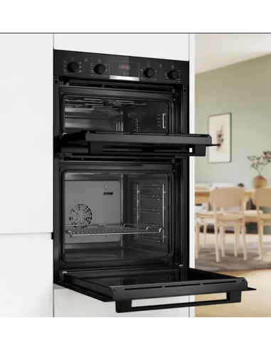 BOSCH SERIES 4 BUILT-IN DOUBLE OVEN...