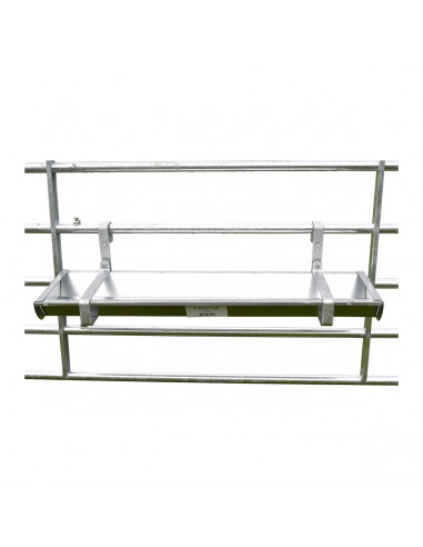 GIBNEY CALF TROUGH HANGING 4FT