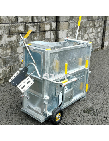 BUFFALO CALF DEHORNER CRATE DELUXE...